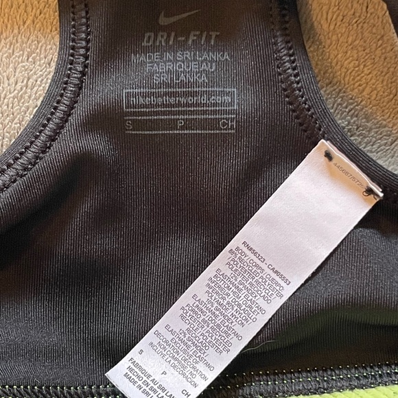 Nike Black and Lime Yellow Sports Bra - Picture 3 of 3